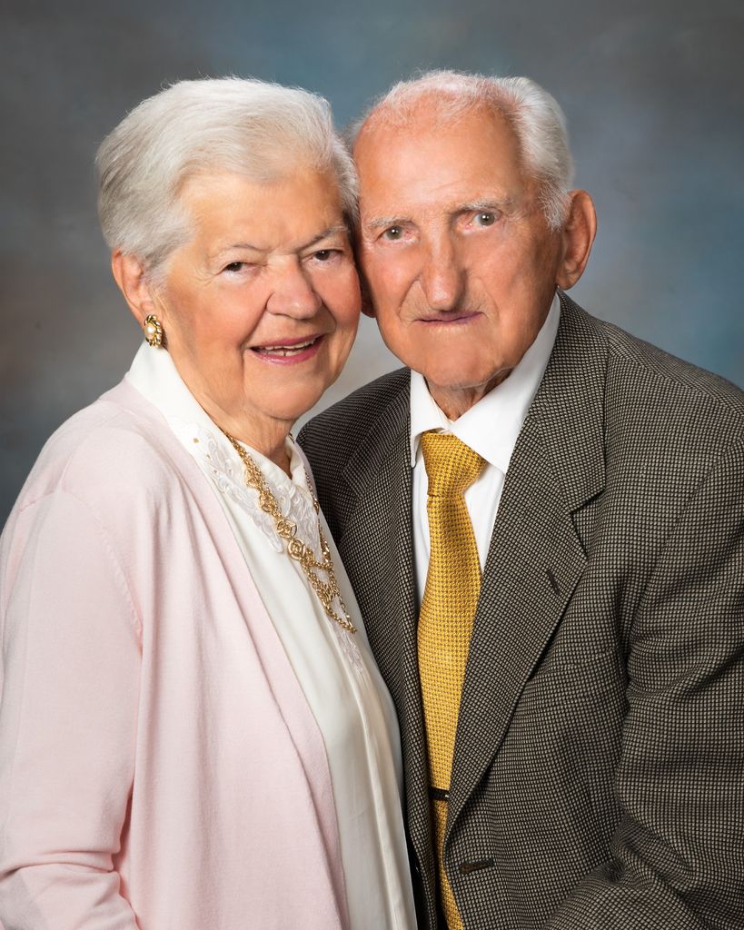 Kosta Divic Profile Photo