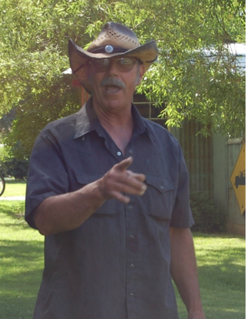 Alma Davis Leavitt Profile Photo