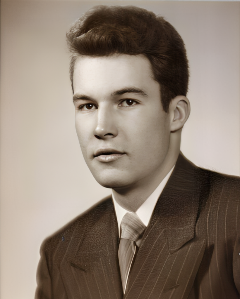 Phillip Lloyd Kennington Profile Photo