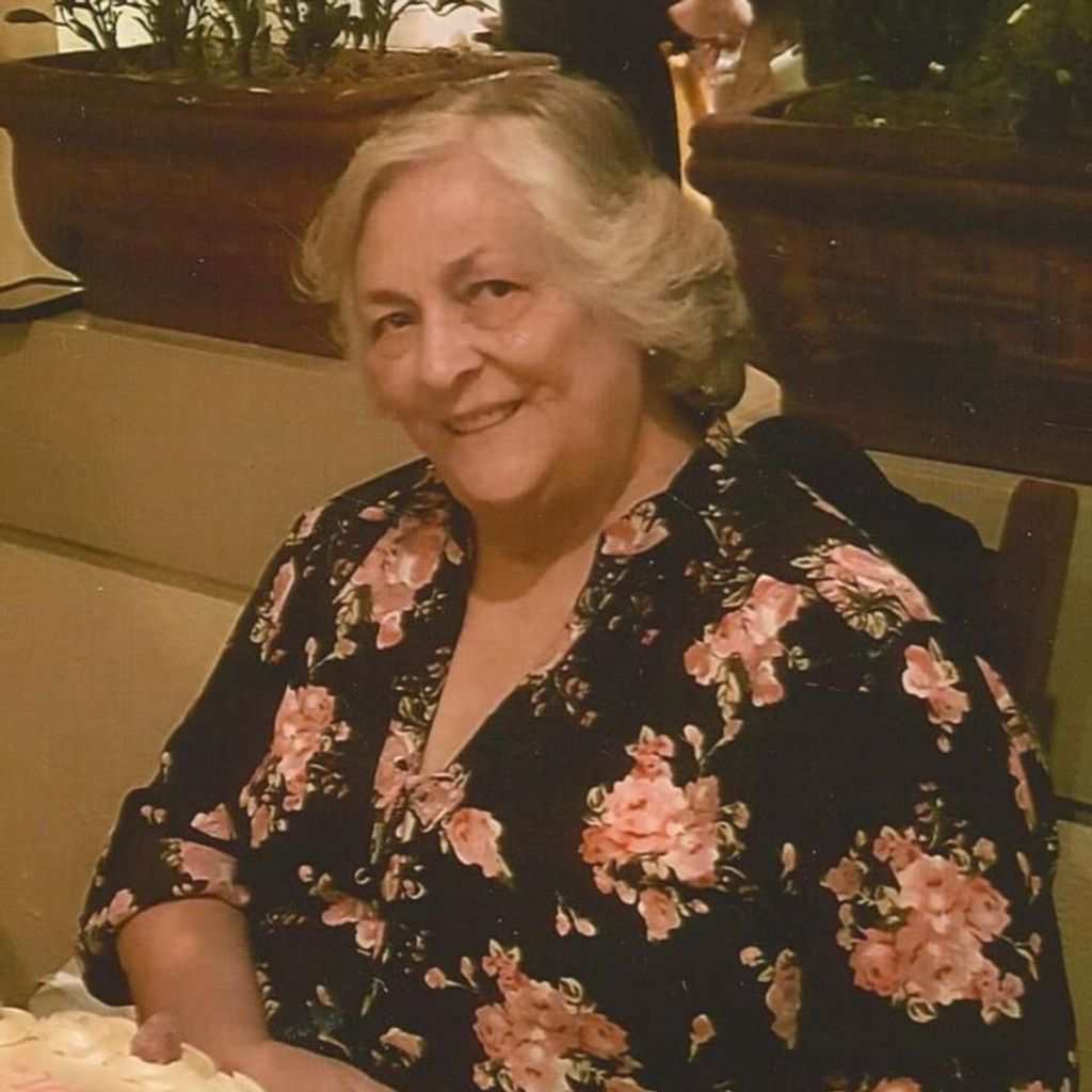 Maria Magdalena Flores