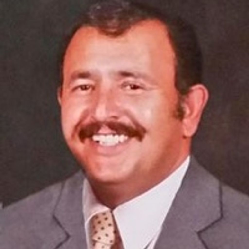 Marchall Lee Rivera Profile Photo