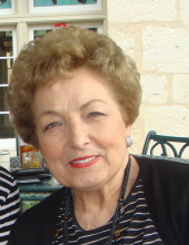 Marjorie Junge