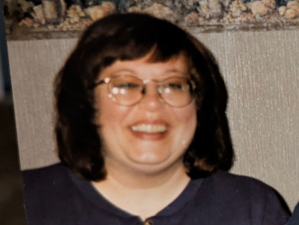 Linda Marie (Poupard)  Warsko