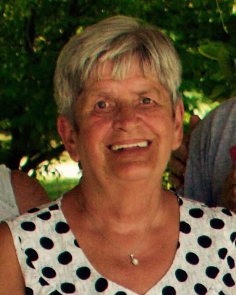 Marilyn Cook Profile Photo