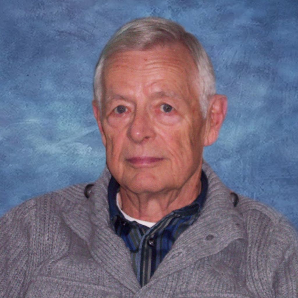 Charlie Tibor Profile Photo