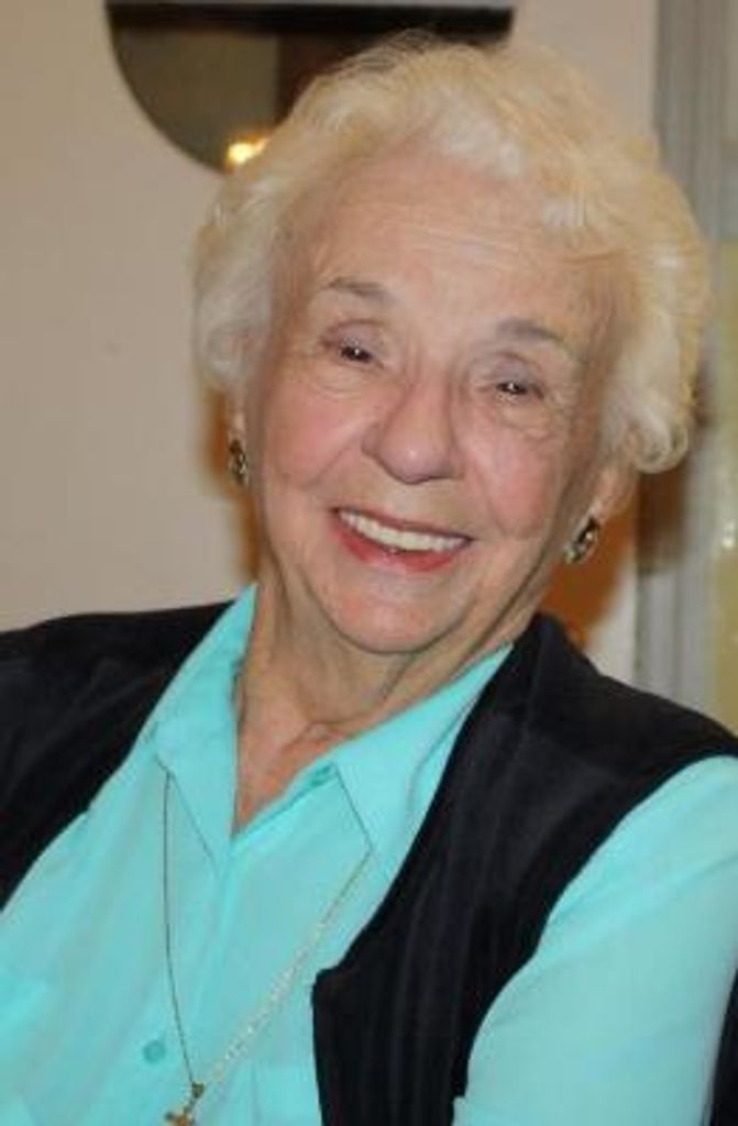 Dorothy Gozza Profile Photo