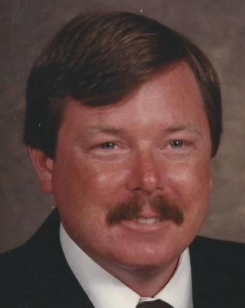 Steven Douglas Tracy Profile Photo