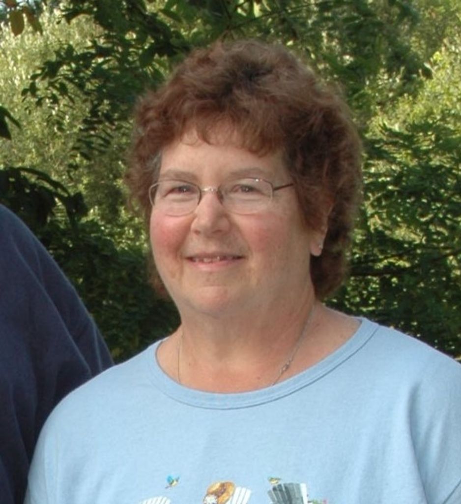 Elizabeth "Sue" Charlwood Profile Photo