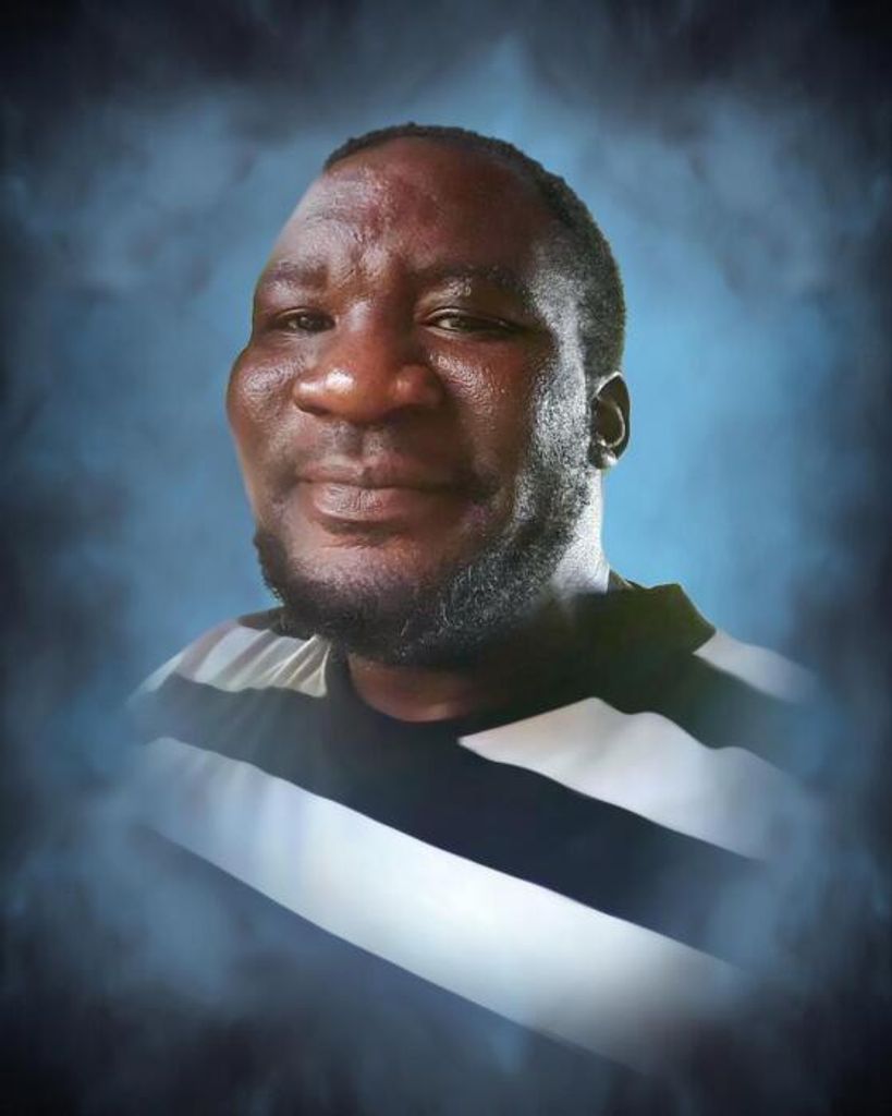 Kenneth Renardo Moore Profile Photo