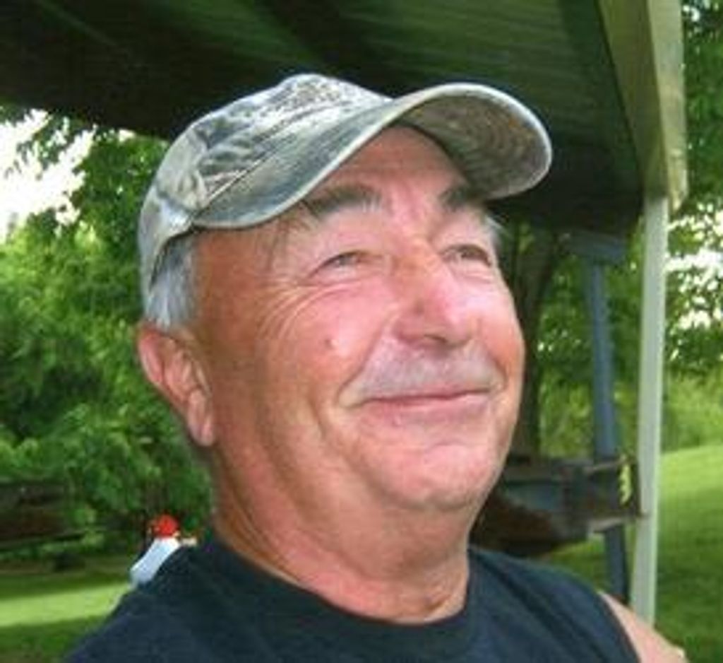 John Lee Sotyn Profile Photo