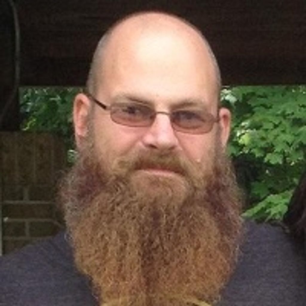 Derek  Michael Stull