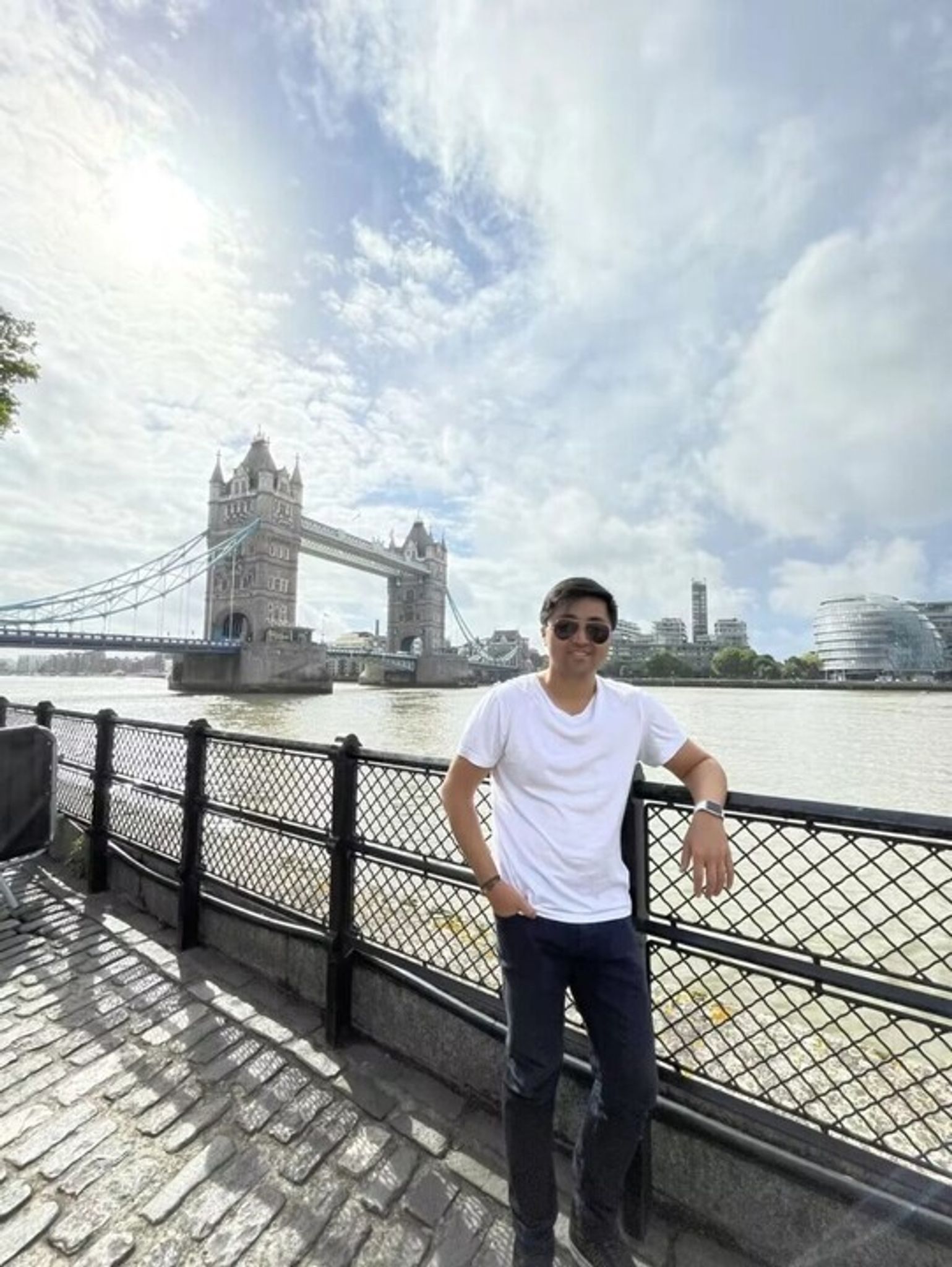 Shuai "Tom" Sun photo gallery image 2 of 21