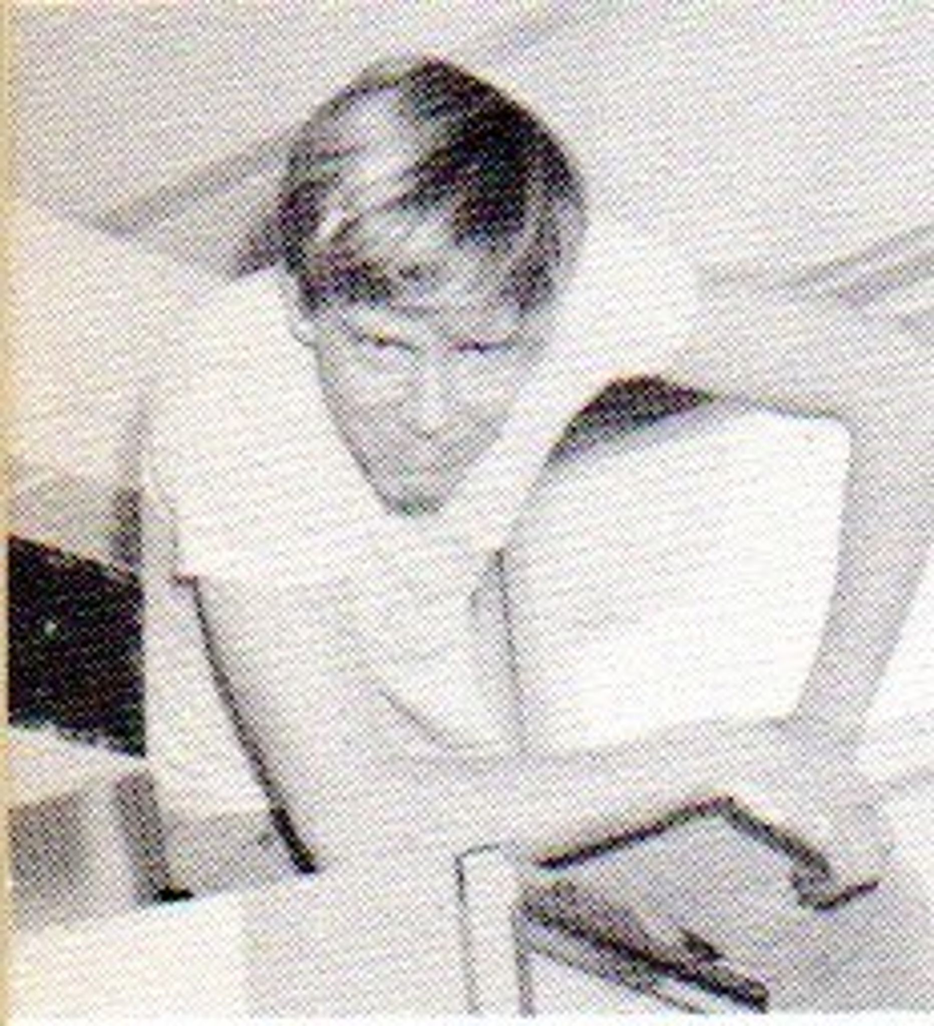 Kenneth \, image size:1863x2048