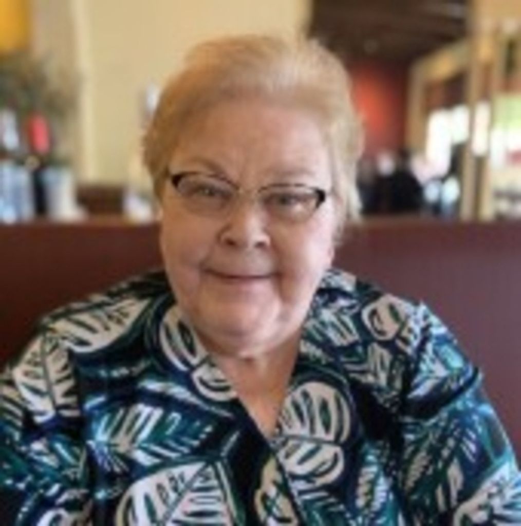 Suzanne L. Lundin Profile Photo