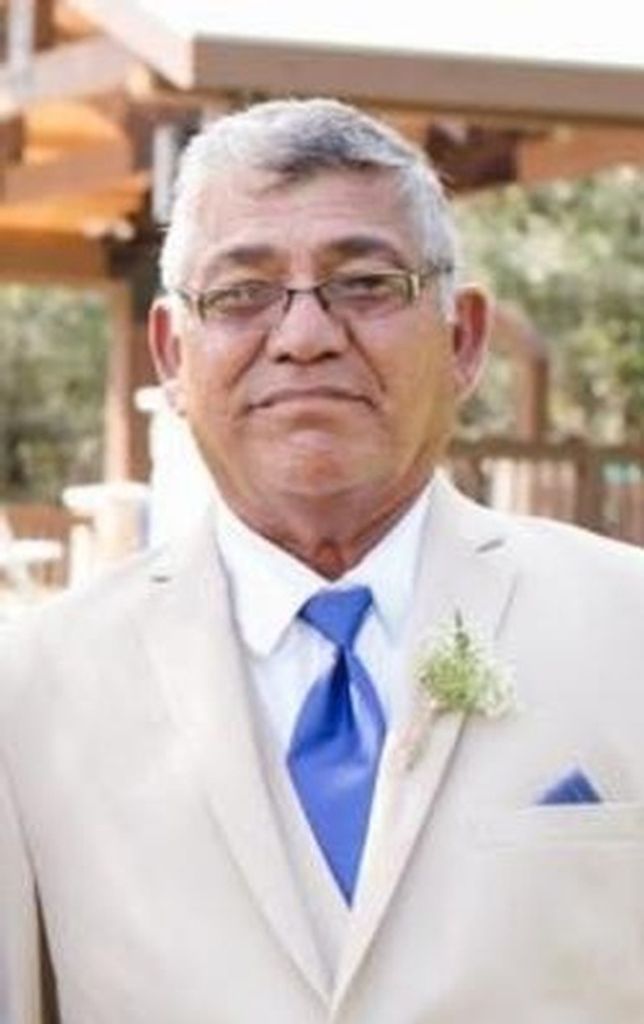 Robert Saiz Profile Photo