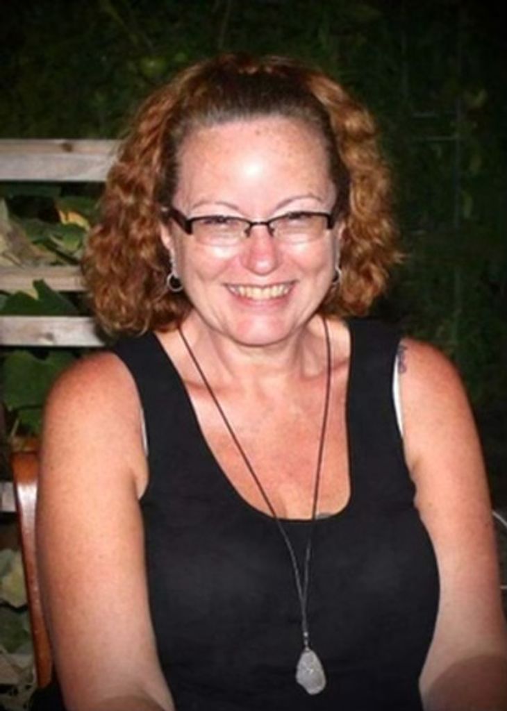 Laurie Rich Barnett Profile Photo