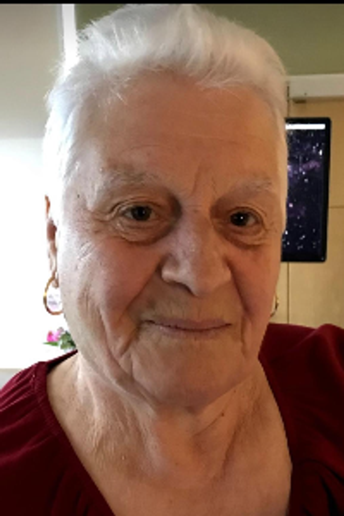 Maria (Vardaro) Carpinito Profile Photo