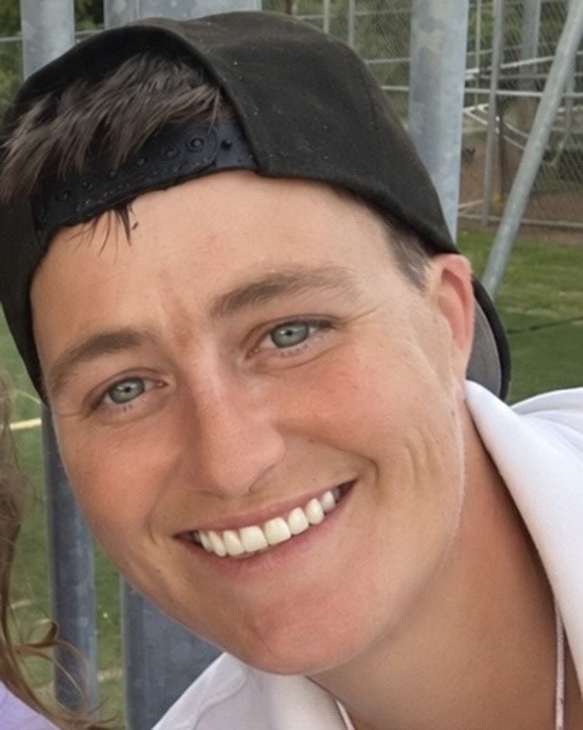 Elizabeth Jo Lindner Profile Photo