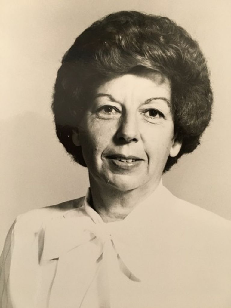 Lorraine Bennett Profile Photo