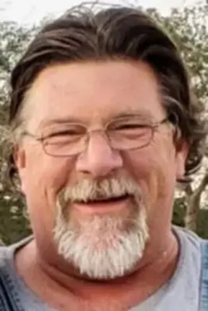 Ronald D Riggin