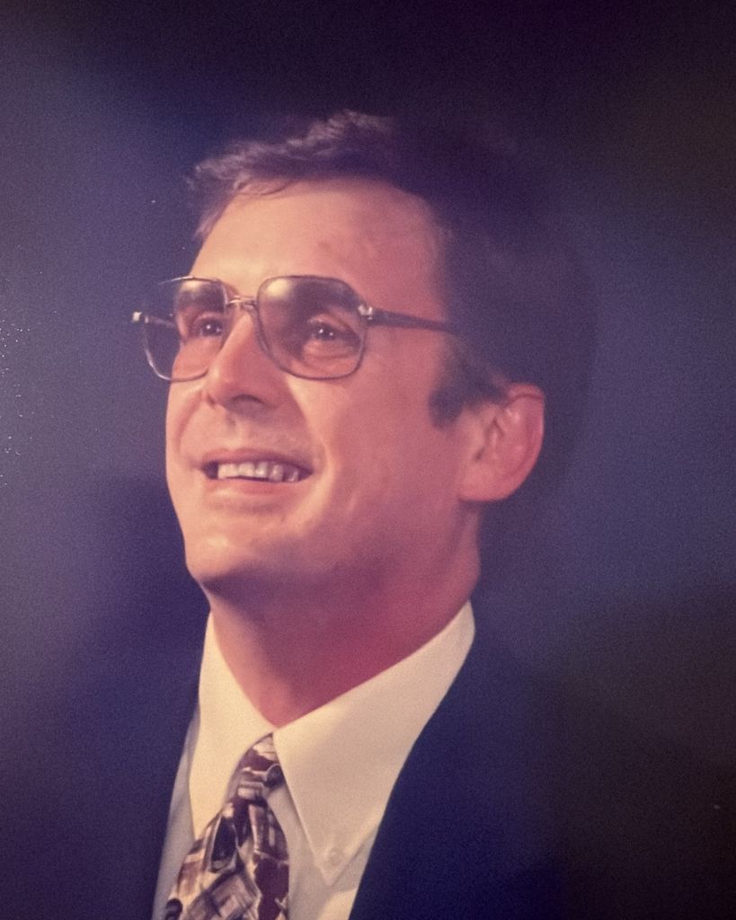 James Derek Lincoln Profile Photo
