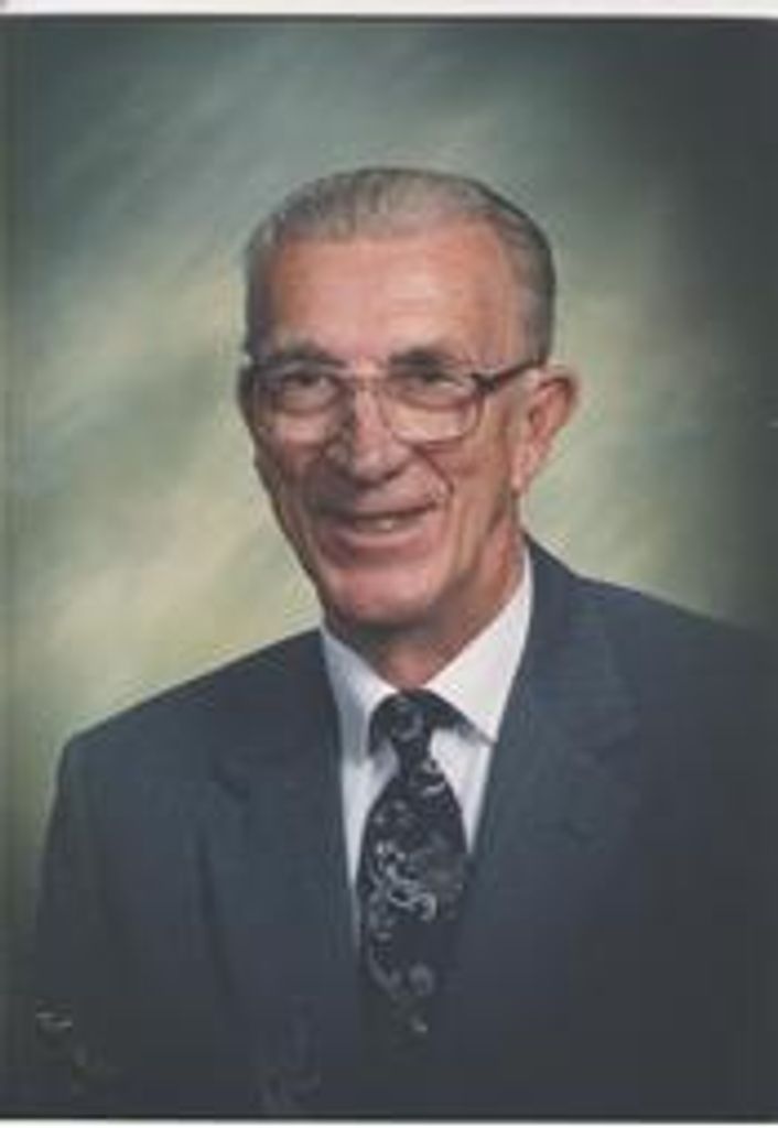 Lloyd R Hoener