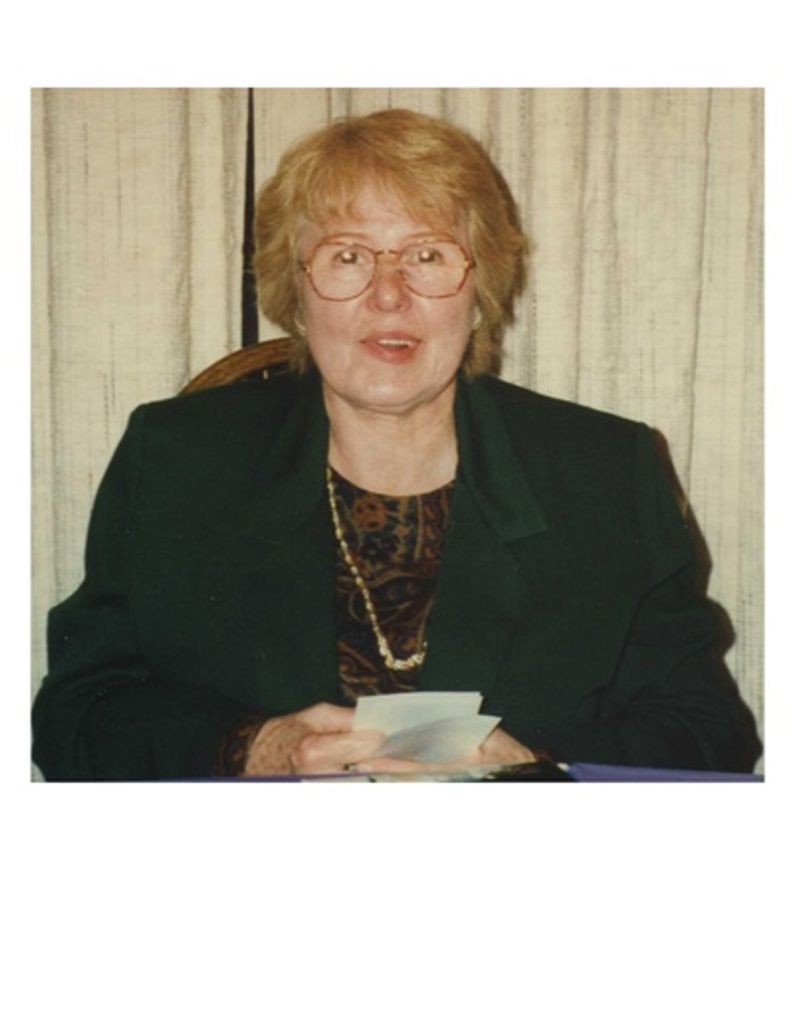 Doris M Potter