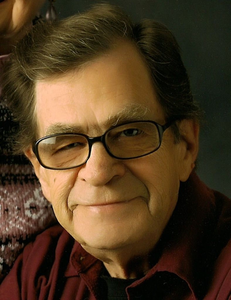 Vernon J. Thuecks Profile Photo