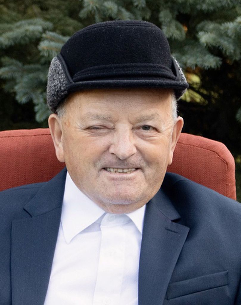 Teodor Molnar Profile Photo