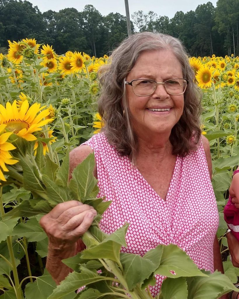 Suzanne "Suzie" Puckett Greene