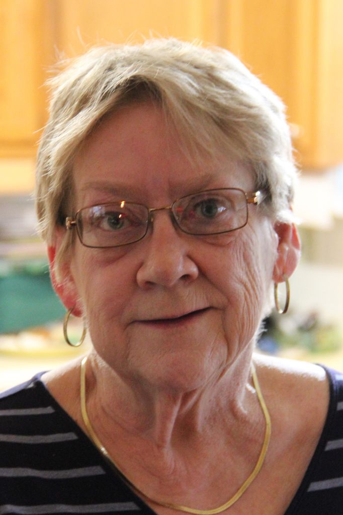 Christine Edwards Profile Photo