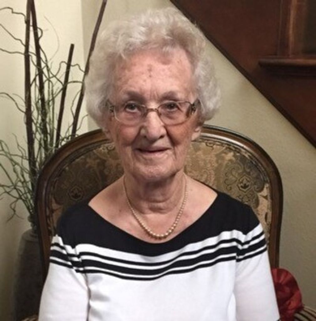 Georgia Louise Fuchs Profile Photo
