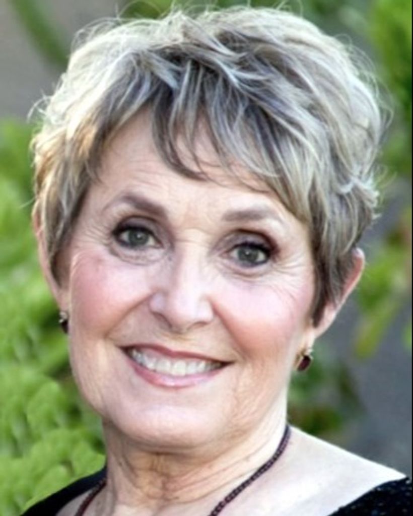 Mary Lou Royle Profile Photo