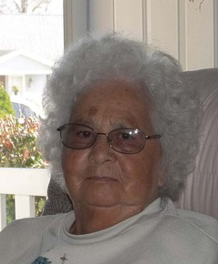 Dorothy  Hustead