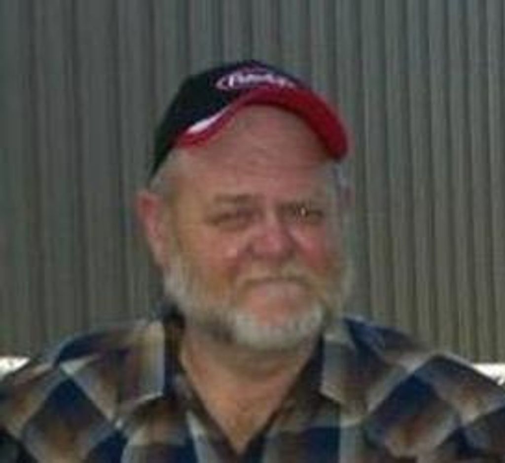 John Berryl Hollands, Jr. Profile Photo