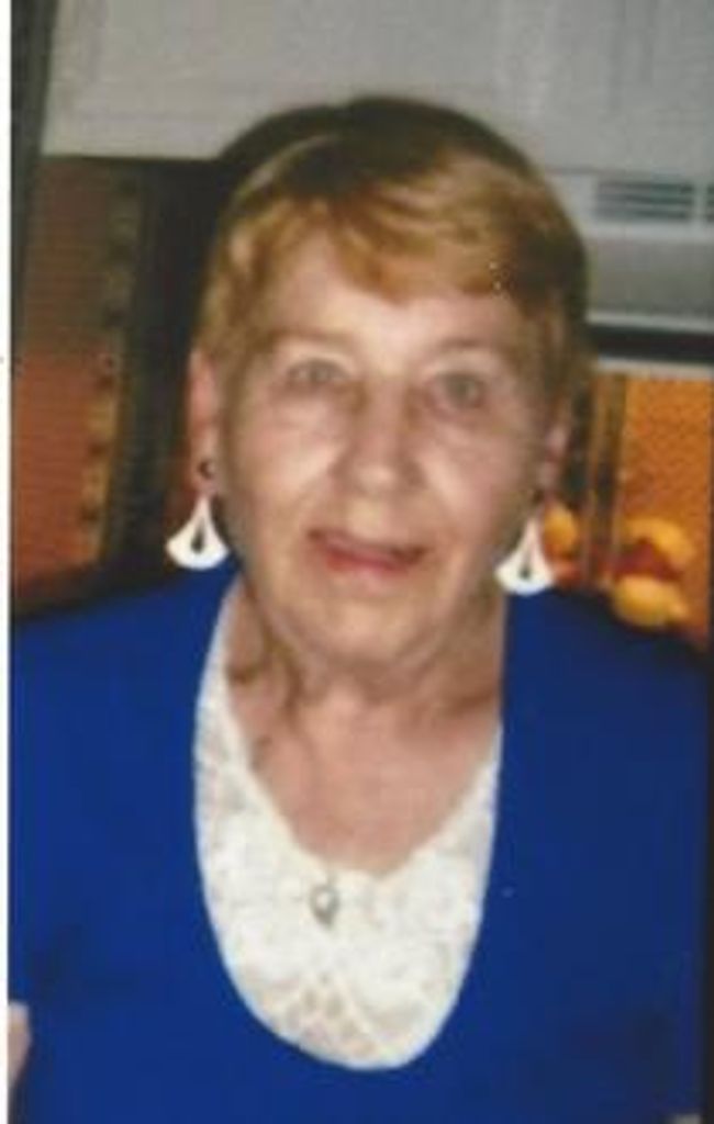 Waltraud K. (Kender)  Poarch