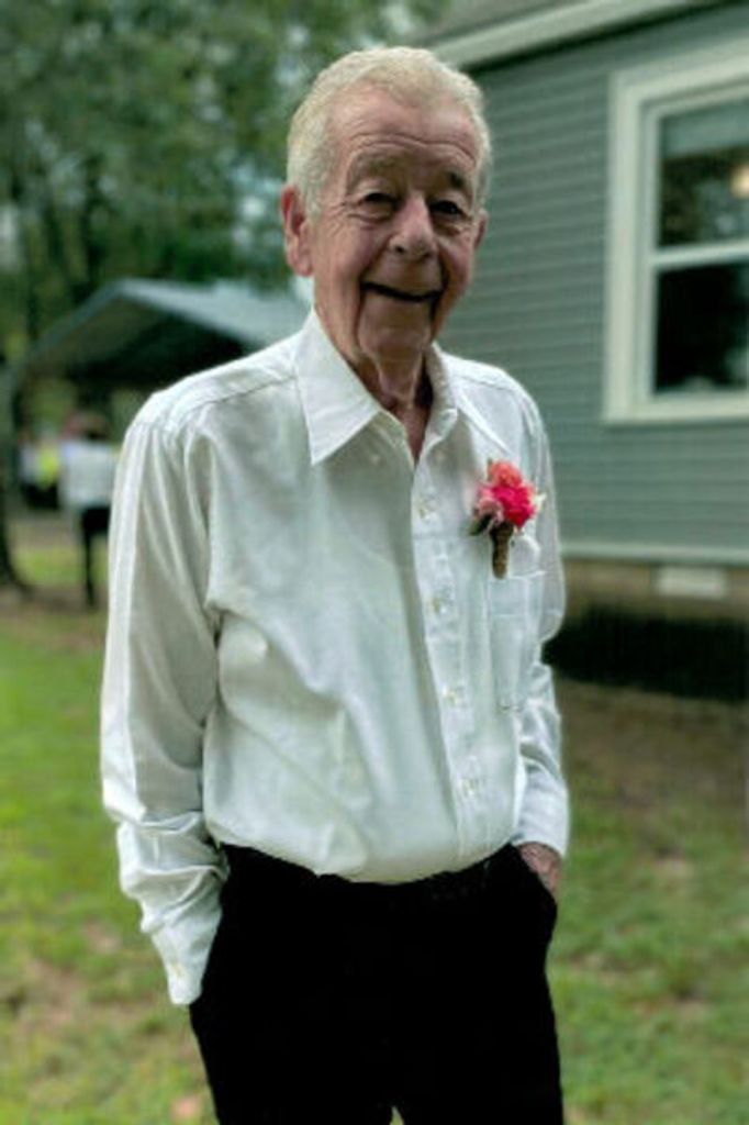 Franklin Dee Lloyd Profile Photo