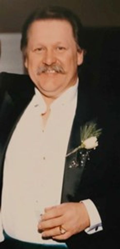 Carl Thomas Heinrich Sr.