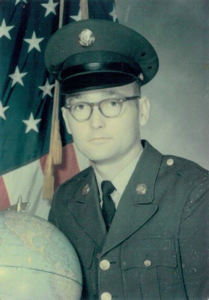 Richard E. Lewis Profile Photo