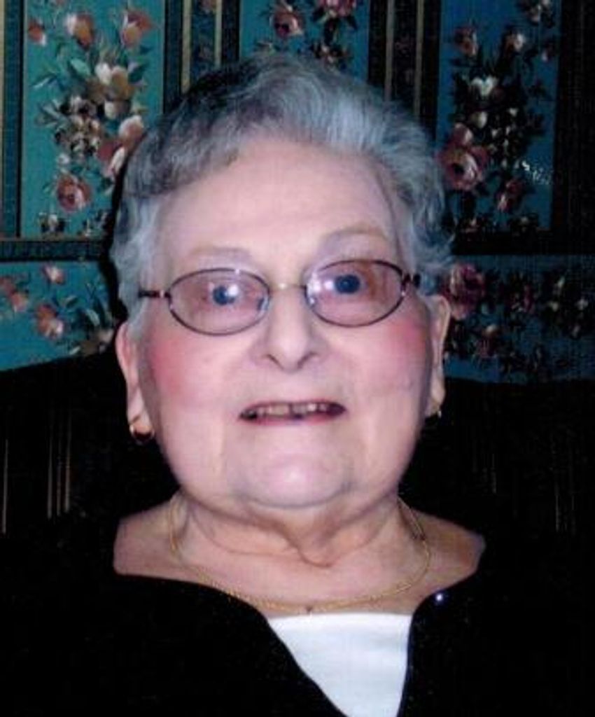 Marilyn J. (Maudsley)  Walliser