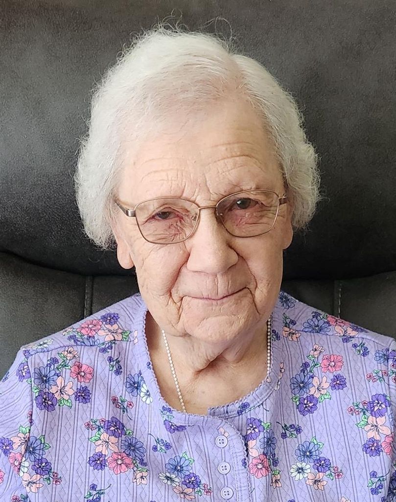 Eleanor Rae (Vipond) Hitzemann Profile Photo