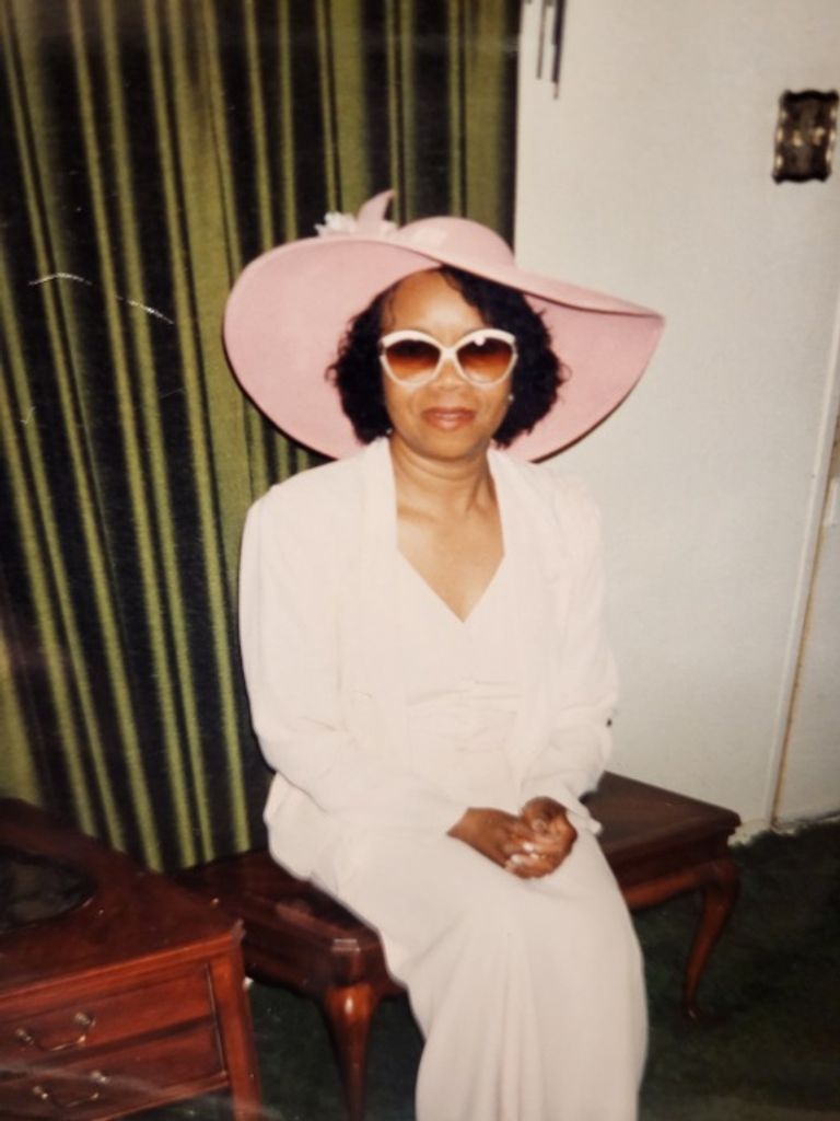 Verlillian (Richardson)  Hinson