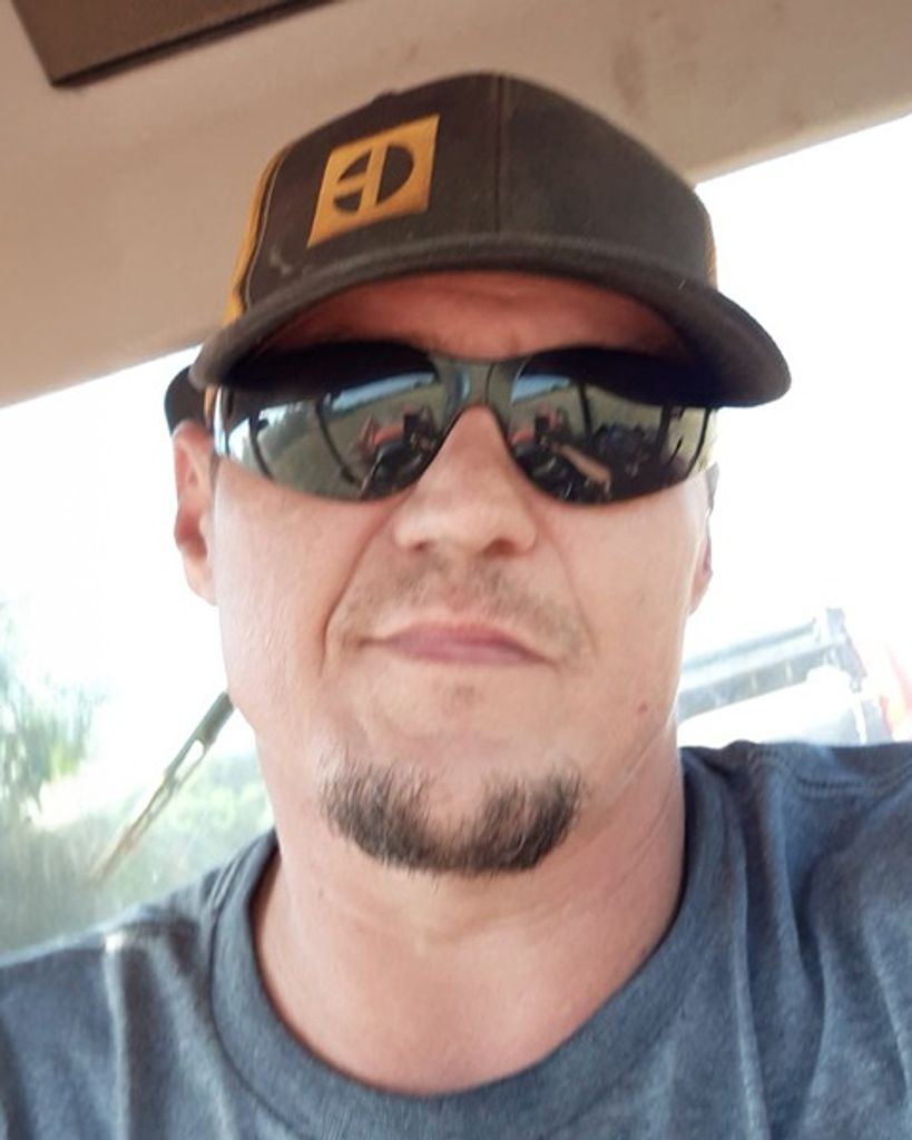 Glendon James Wood Profile Photo