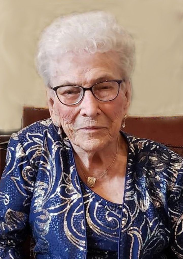 Teresa Marie Dolechek Profile Photo