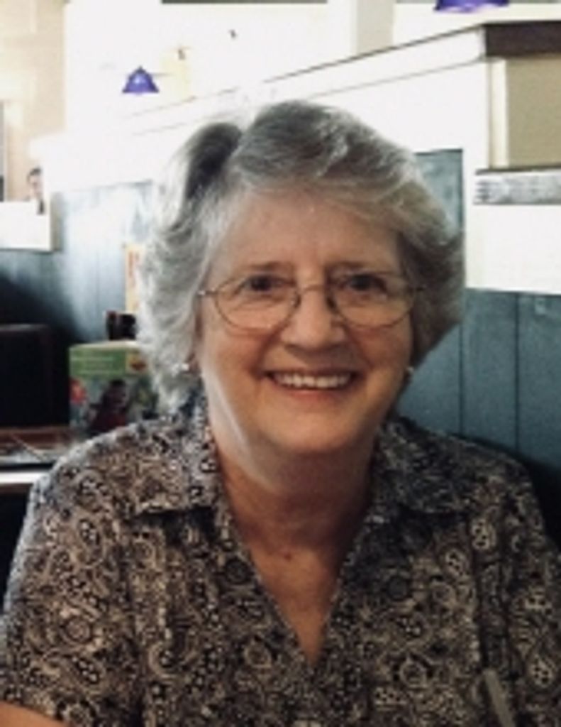 Rita Benavides