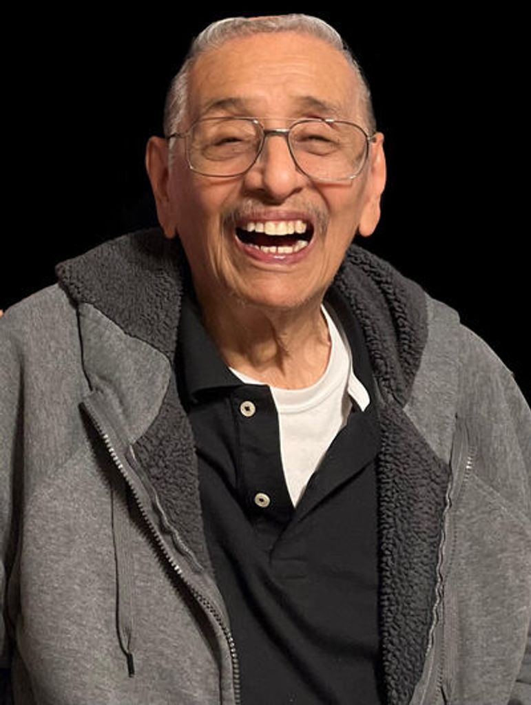 Lusiano Alvarado Profile Photo