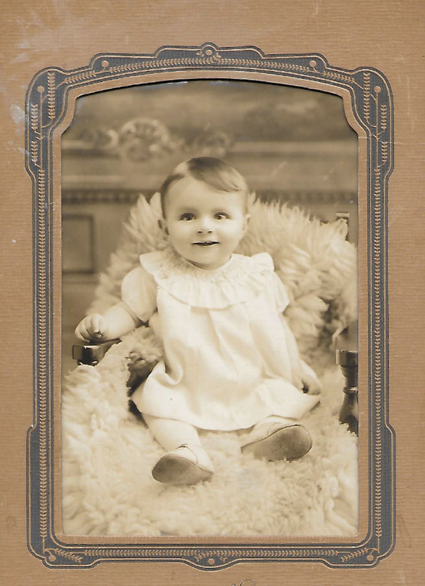 Jeannette (Kolak) Cosman photo gallery image 1 of 118