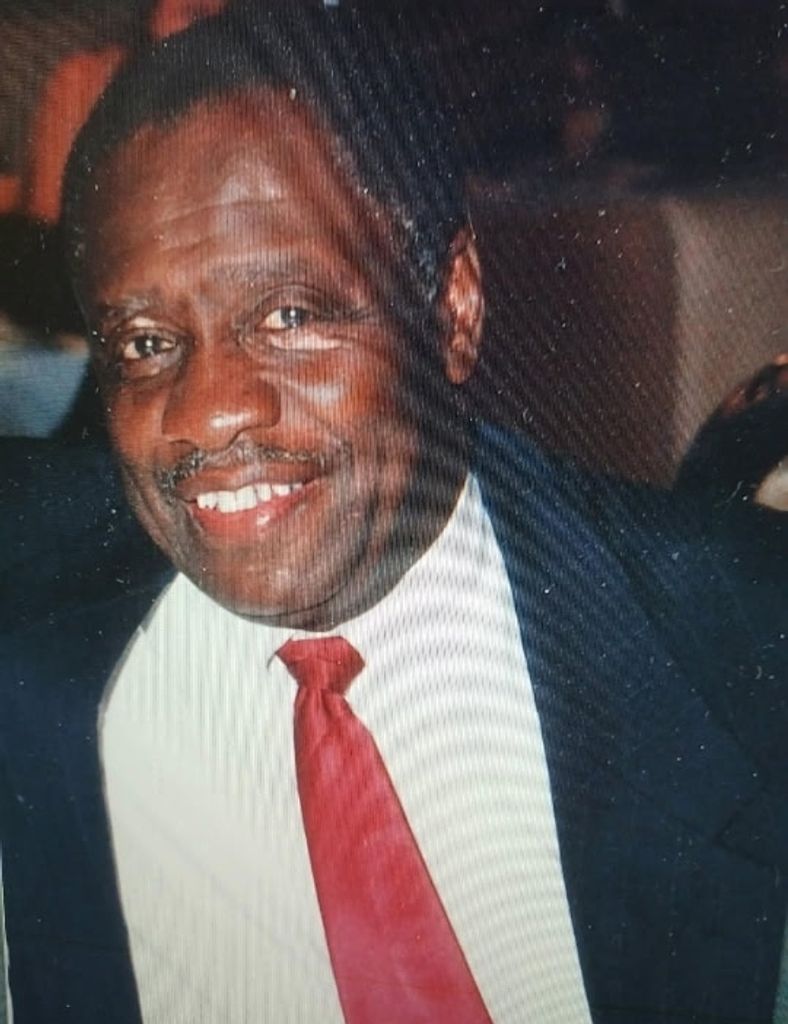Defore Holmes Jr. Profile Photo