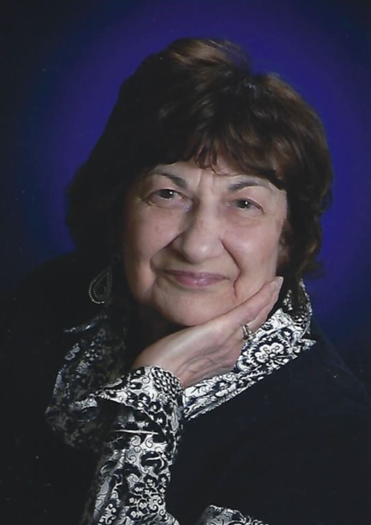 Esther L Berdini
