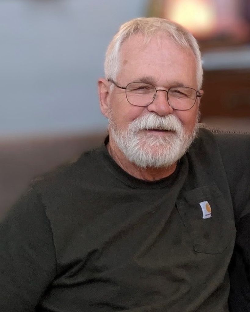 Earl Edsan Hendrix Profile Photo